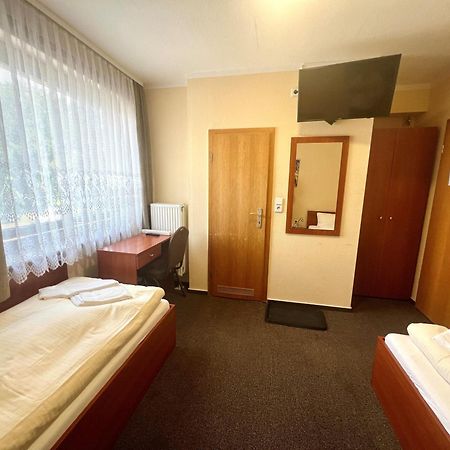 Pension Garbsen Kültér fotó