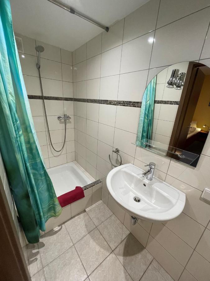 Pension Garbsen Kültér fotó